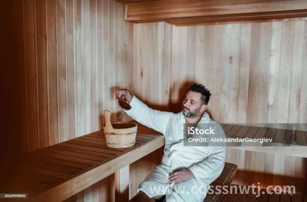 背部按摩